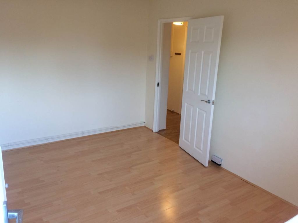 Property photo 3 of 6 Img_4302