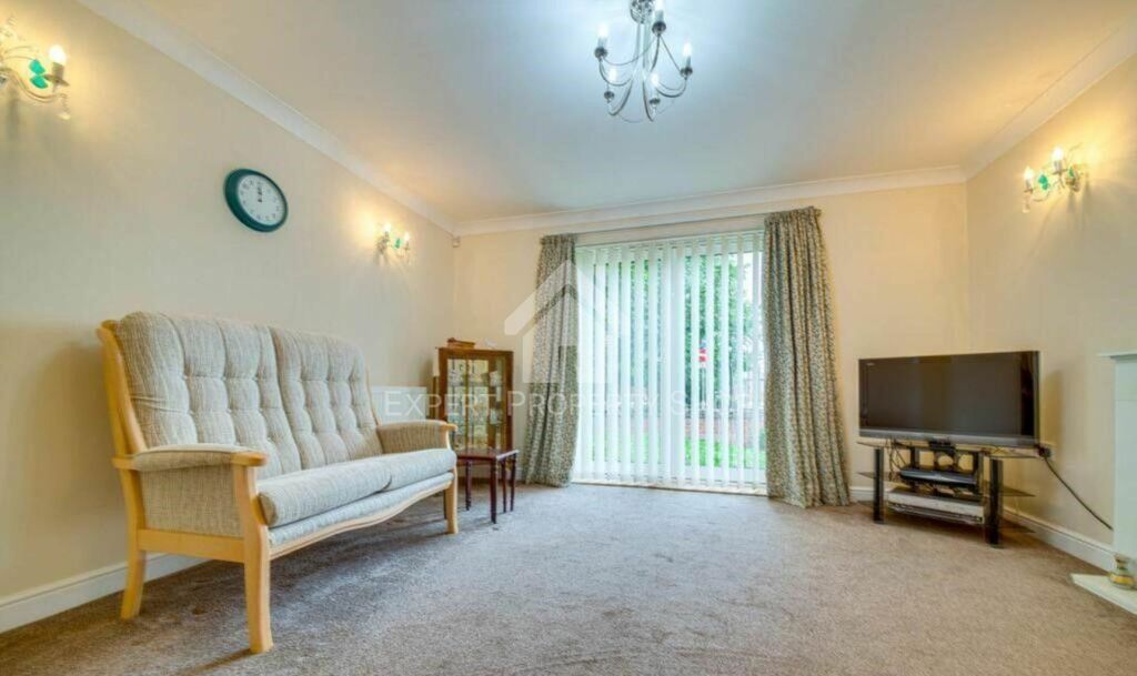 Property photo 3 of 21