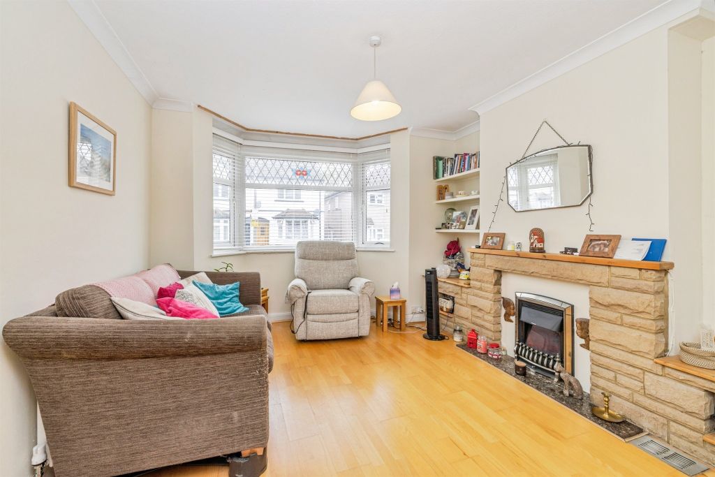 Property photo 2 of 16