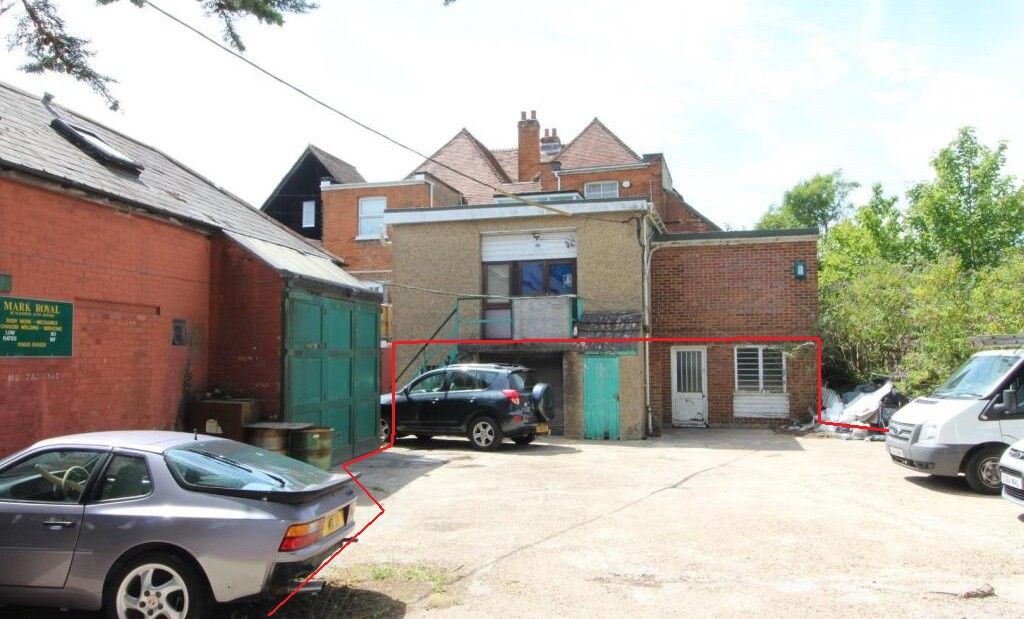 Property photo 1 of 5