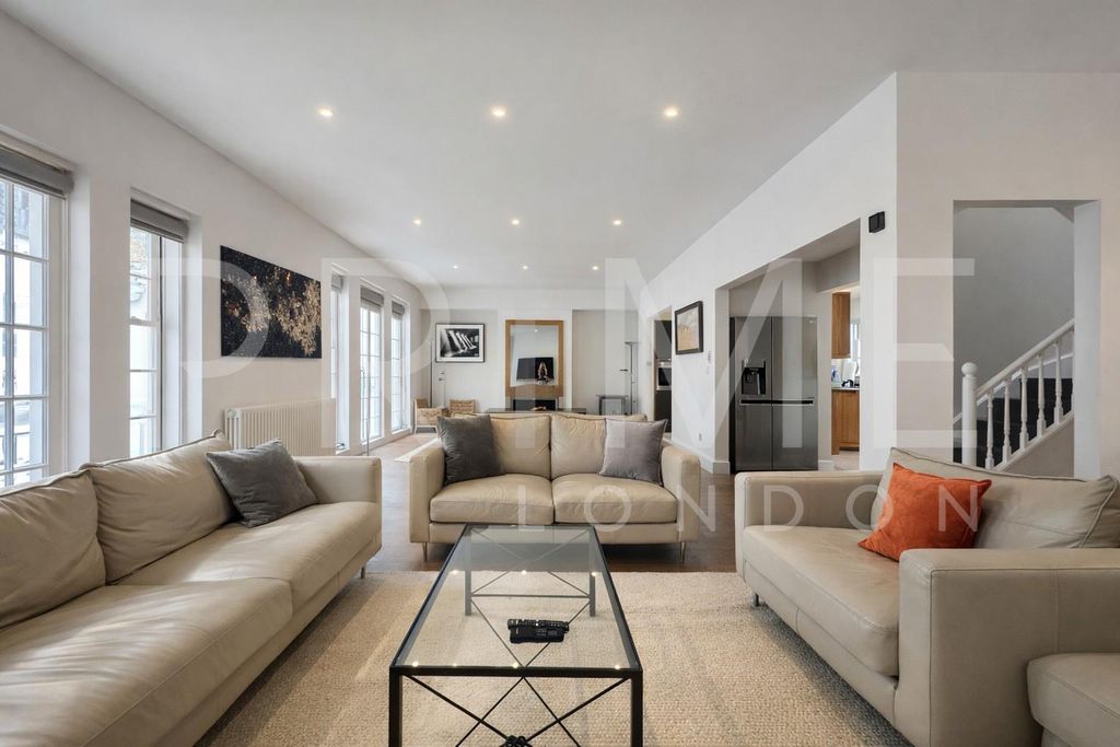 Property photo 3 of 17 Fp Wm8.Jpg