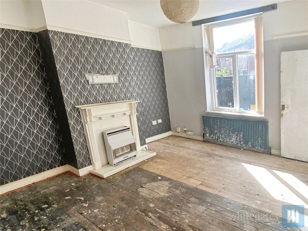 Property photo 3 of 8 Picture No. 04