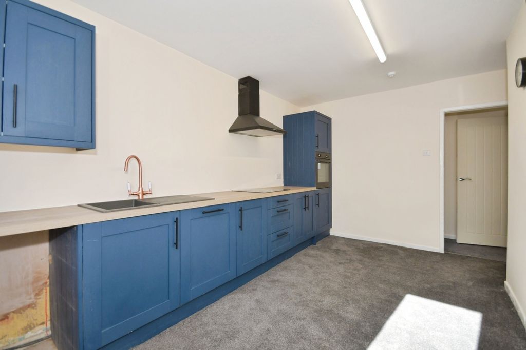 Property photo 3 of 13 Pbox-Img.Jpg