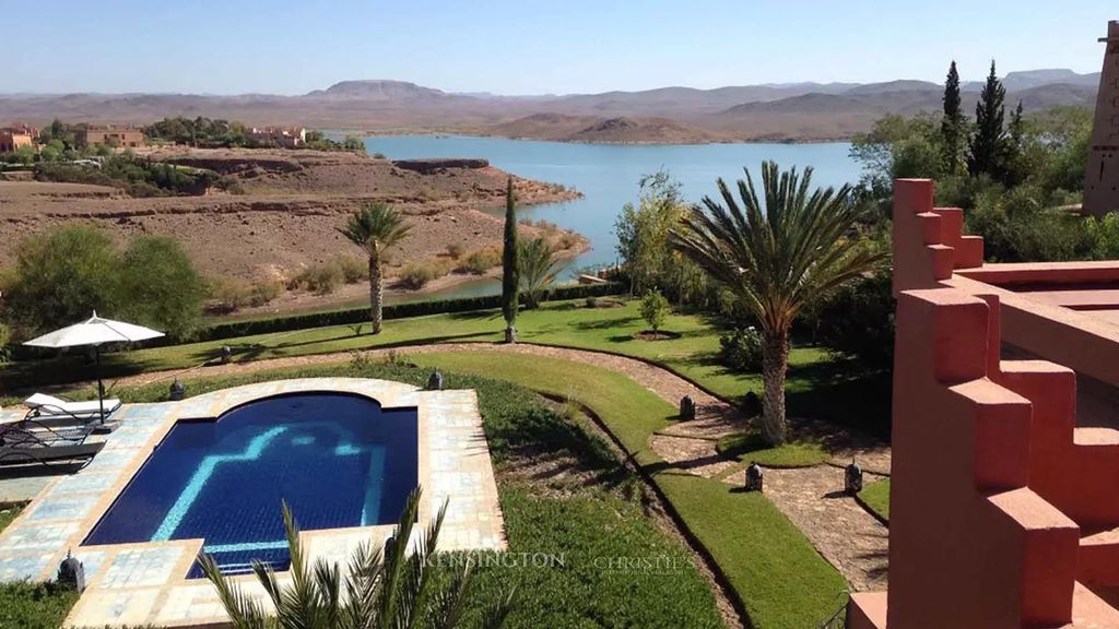 Property photo 2 of 12 Swimming Pool
