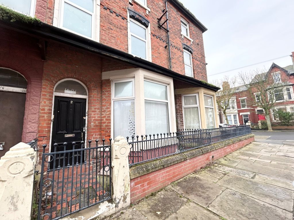 Property photo 1 of 5