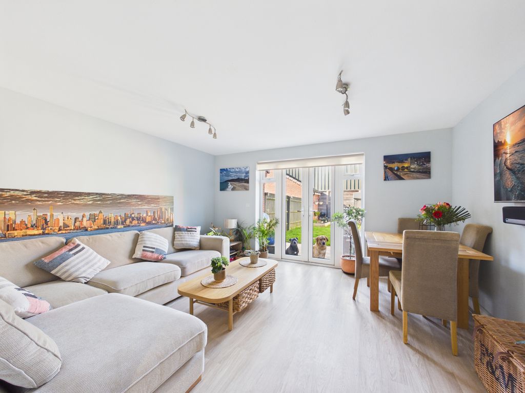 Property photo 2 of 17 Reception 1