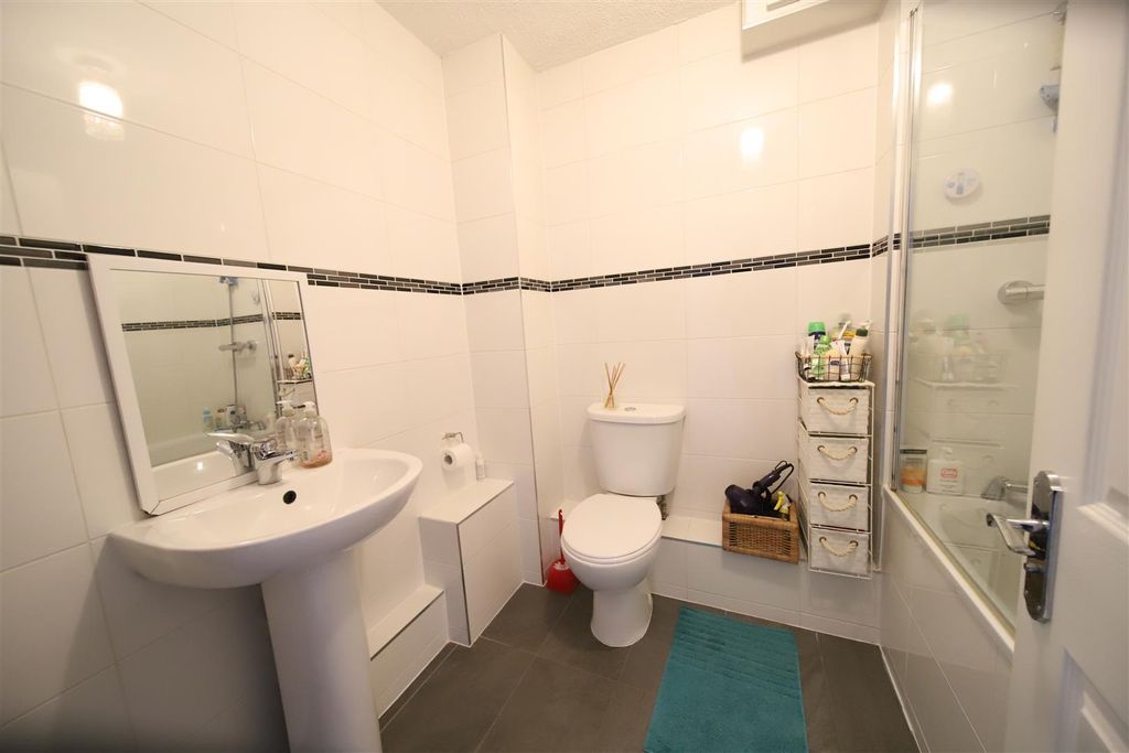 Property photo 3 of 7 3.Jpg