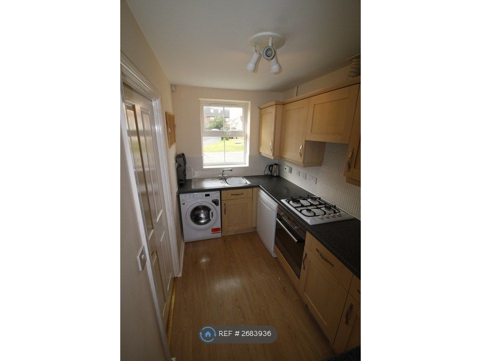 Property photo 3 of 15