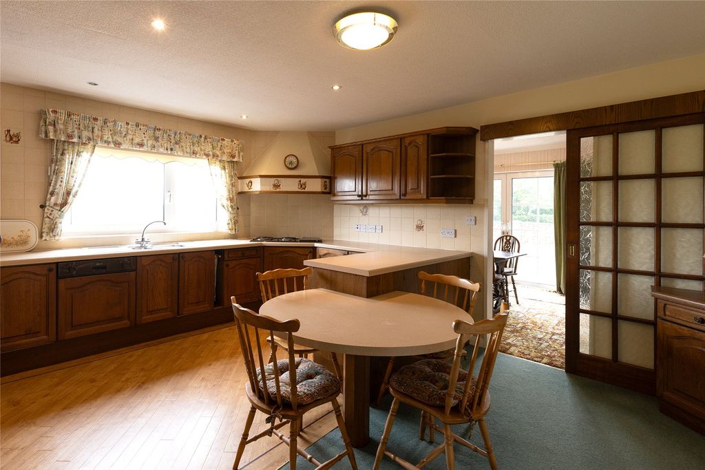 Property photo 3 of 18 Picture No. 03