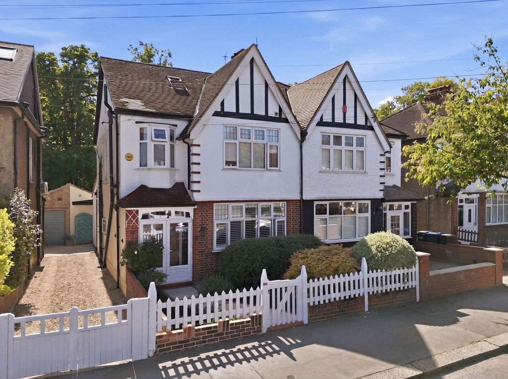 Property photo 1 of 46