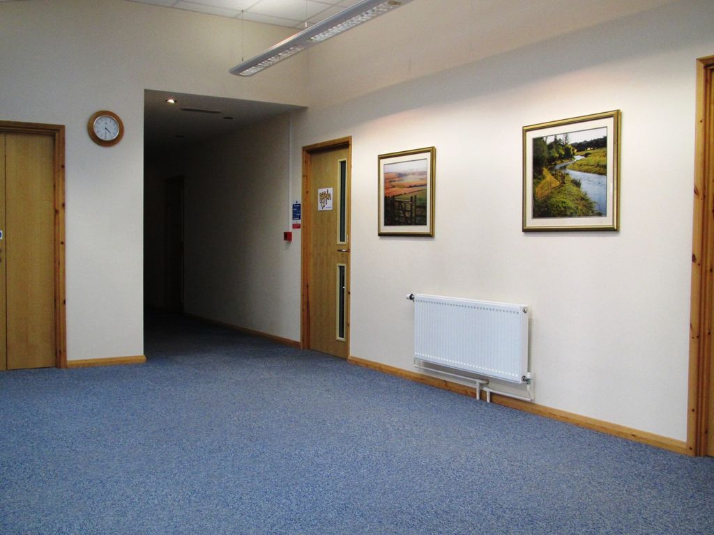 Property photo 2 of 3