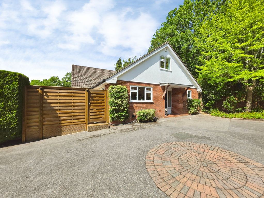 Property photo 1 of 38