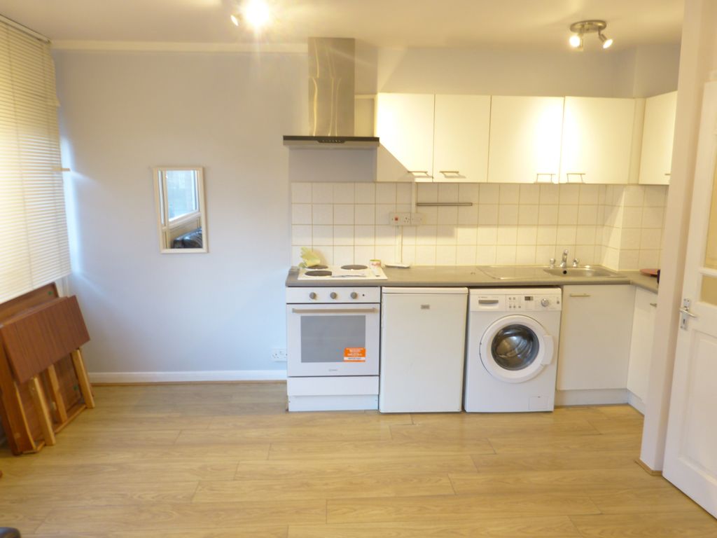 Property photo 2 of 7 Gallery