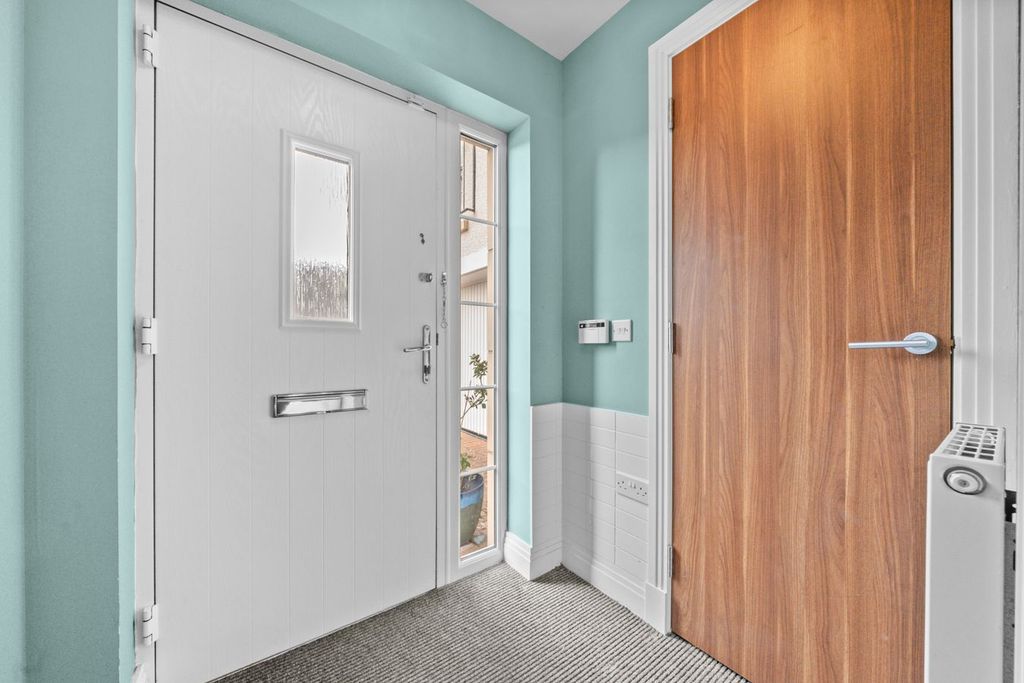 Additional image 24 of 5 bed detached house for saleCastleton Crescent, Falkirk FK2