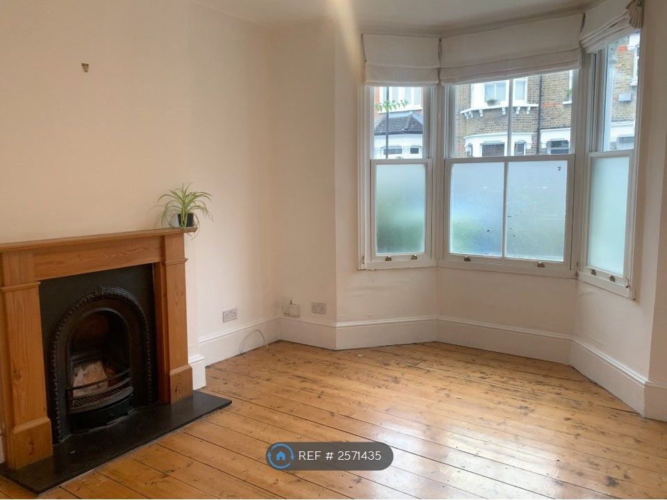 Property photo 2 of 15 Living