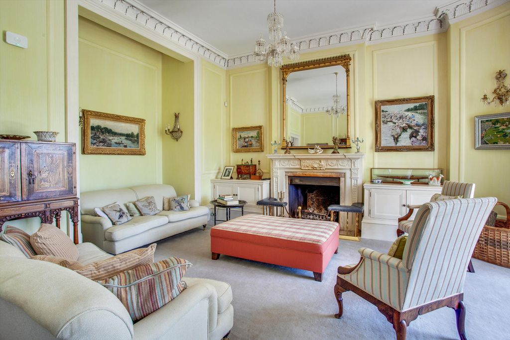 Property photo 2 of 24 Image