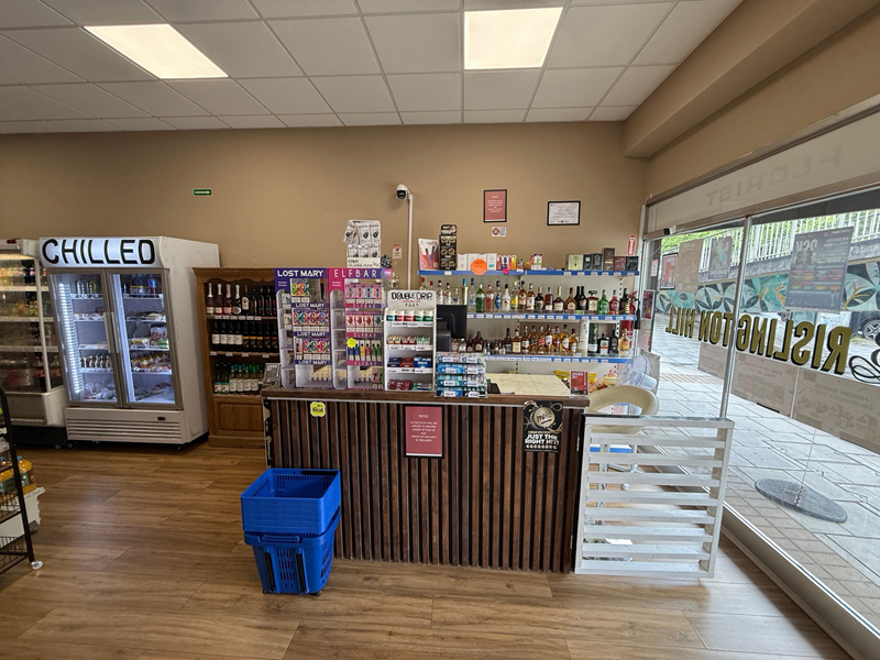 Property photo 1 of 7