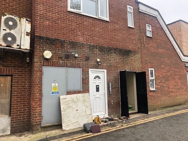 Property photo 1 of 8 Newly Converted Top Floor Studio, Located In Central Harrow