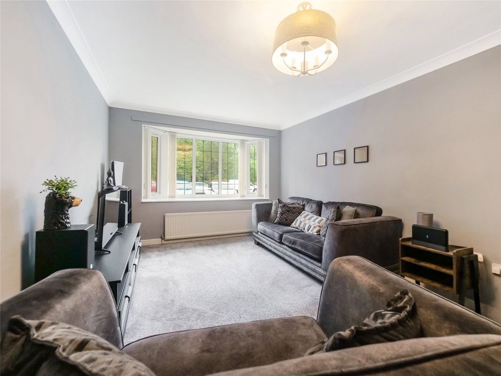 Property photo 2 of 17 Picture No. 06