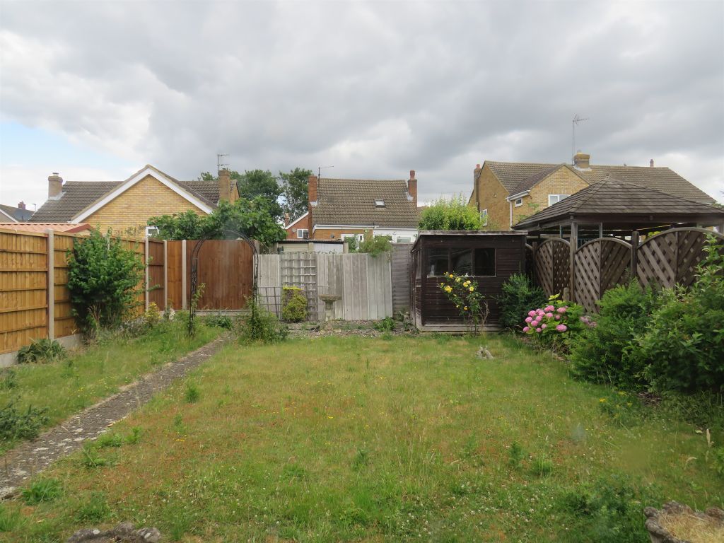 Property photo 2 of 8