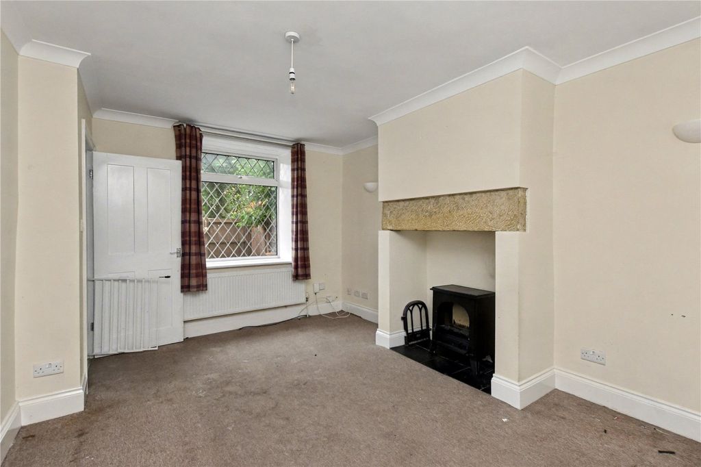 Property photo 3 of 10 Picture No. 28