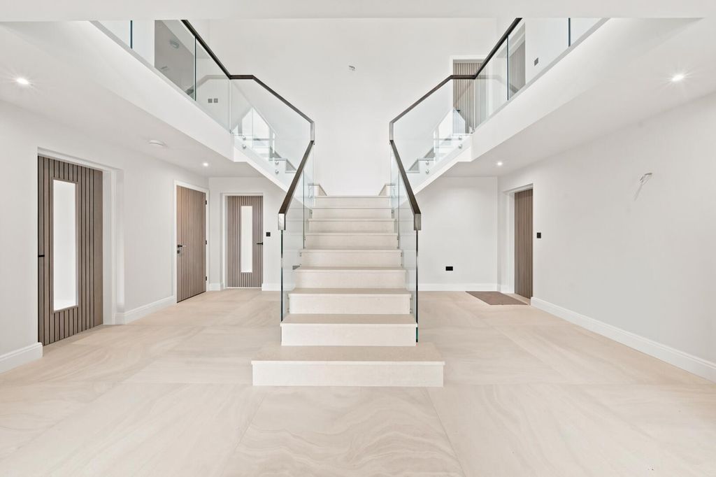 Additional image 4 of 4 bed detached house for saleHigh View Avenue, Keyworth NG12