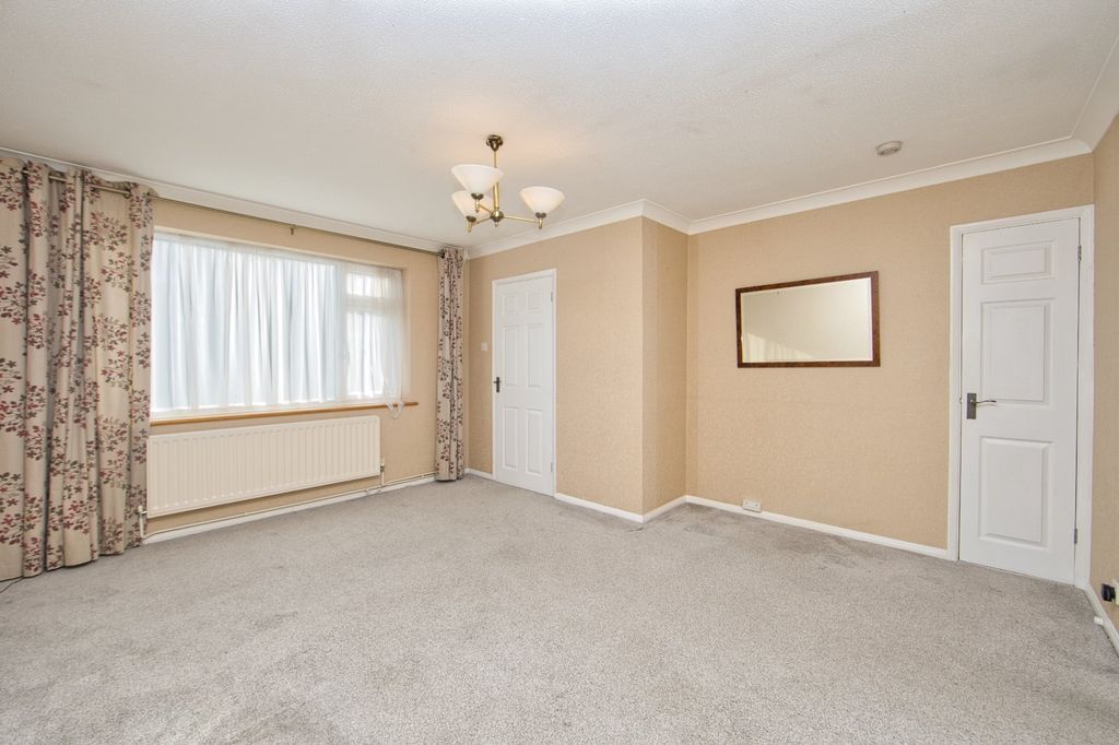 Property photo 2 of 11 Picture 2