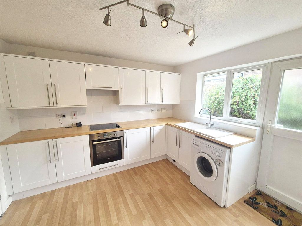 Property photo 2 of 13 Picture No. 26