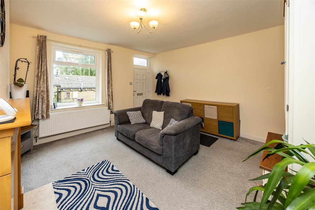 Property photo 3 of 18 10Stjshalifax-190626-9.Jpg
