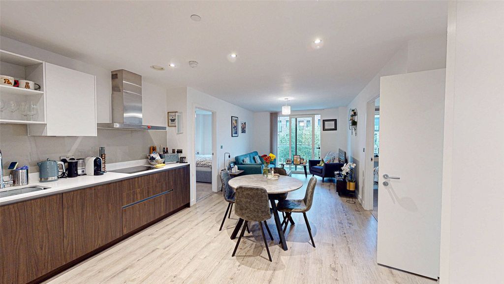 Property photo 1 of 16 Picture No. 01