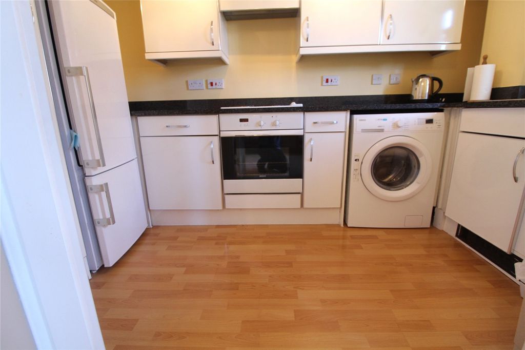 Property photo 3 of 17 Picture No. 22