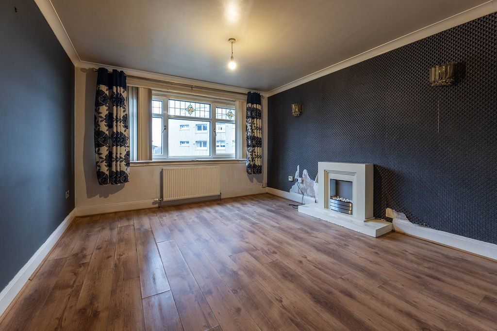 Property photo 2 of 13 Picture 2