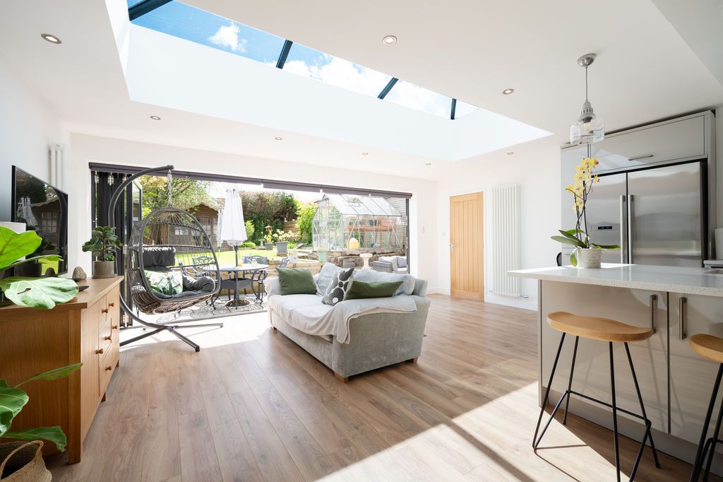 Property photo 1 of 42 Open Plan Dining Kitchen