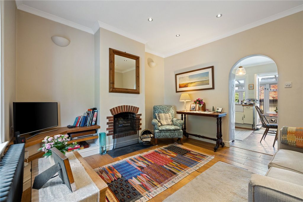 Property photo 2 of 21 Picture No. 38