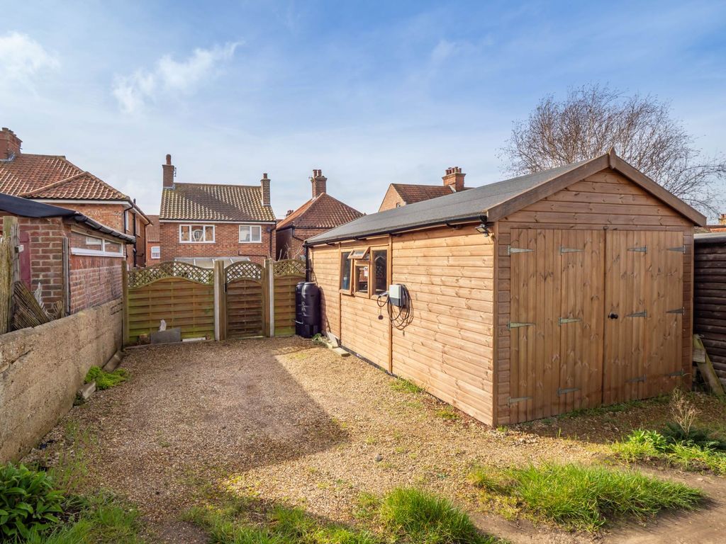 Property photo 2 of 29