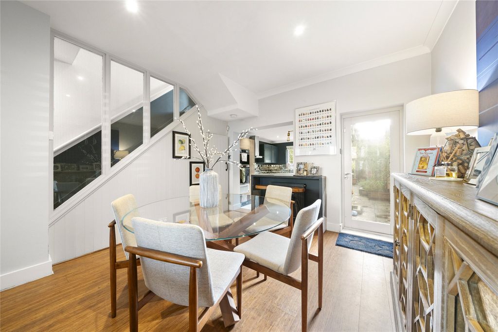 Property photo 3 of 14 Picture No. 07