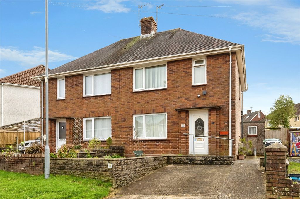 Property photo 1 of 13 Picture No. 01