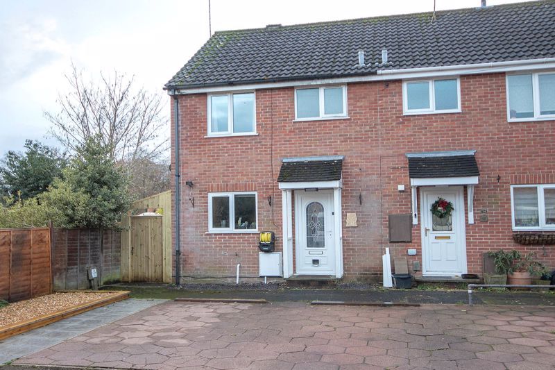 Property photo 1 of 11 External