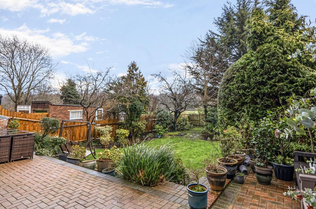 Property photo 3 of 15 1406953-4-6986009c60c81.Jpg