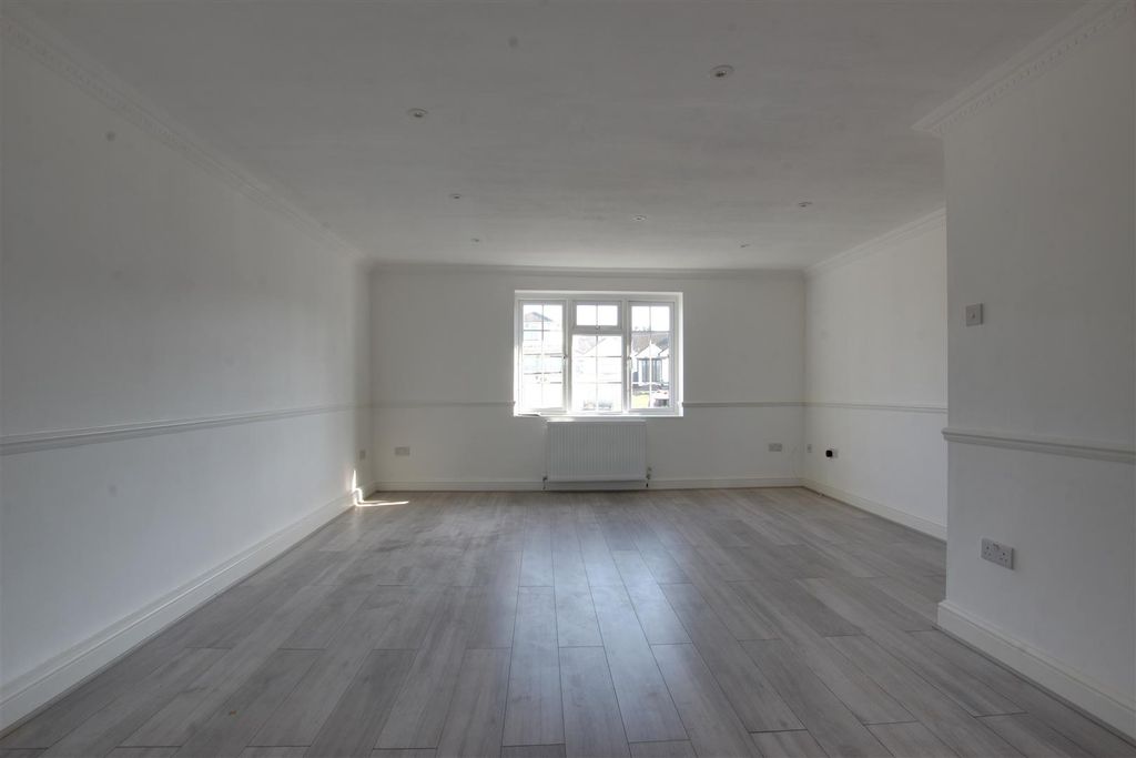 Property photo 2 of 14 Img_5119-Img_5121.Jpg