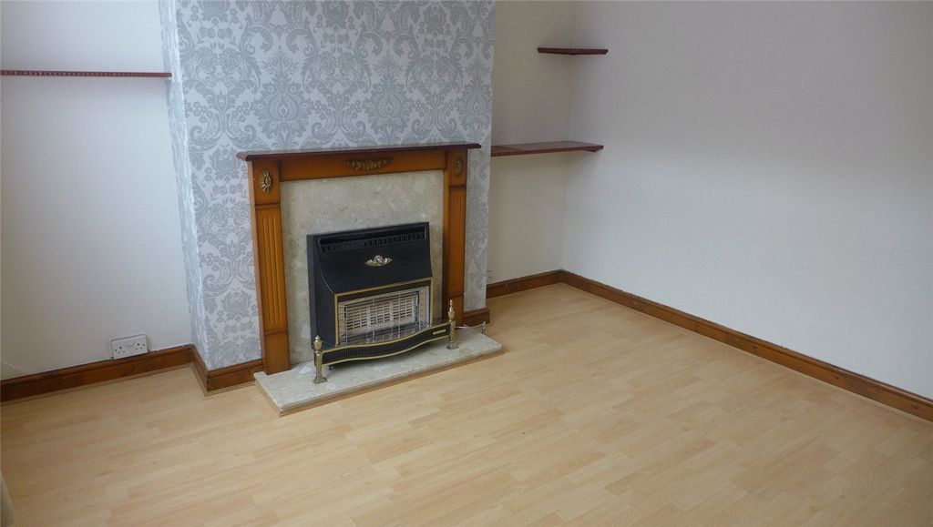 Property photo 2 of 8 Picture No. 02