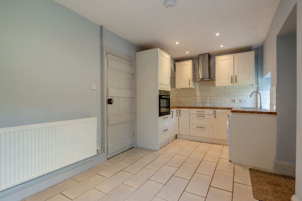 Property photo 3 of 12 Picture No. 08