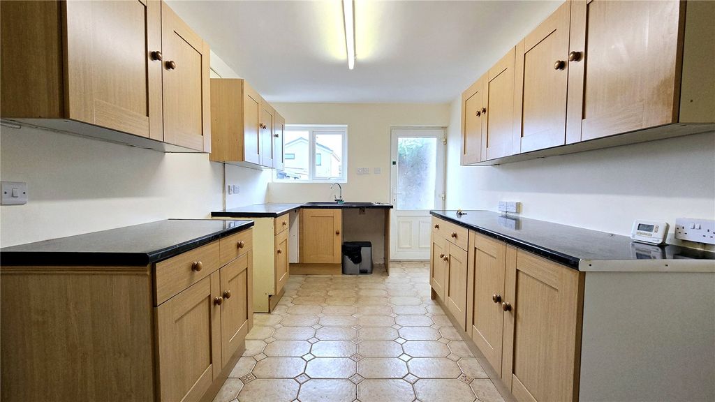 Property photo 2 of 13 Picture No. 05