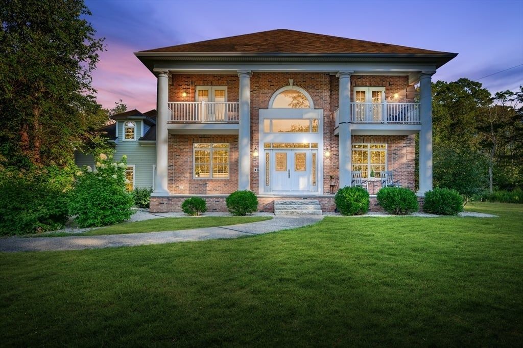 Property photo 1 of 20