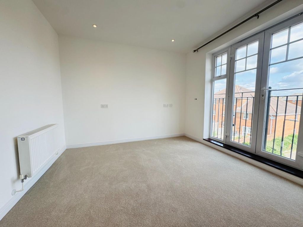 Property photo 3 of 7 Img_8999.Jpg