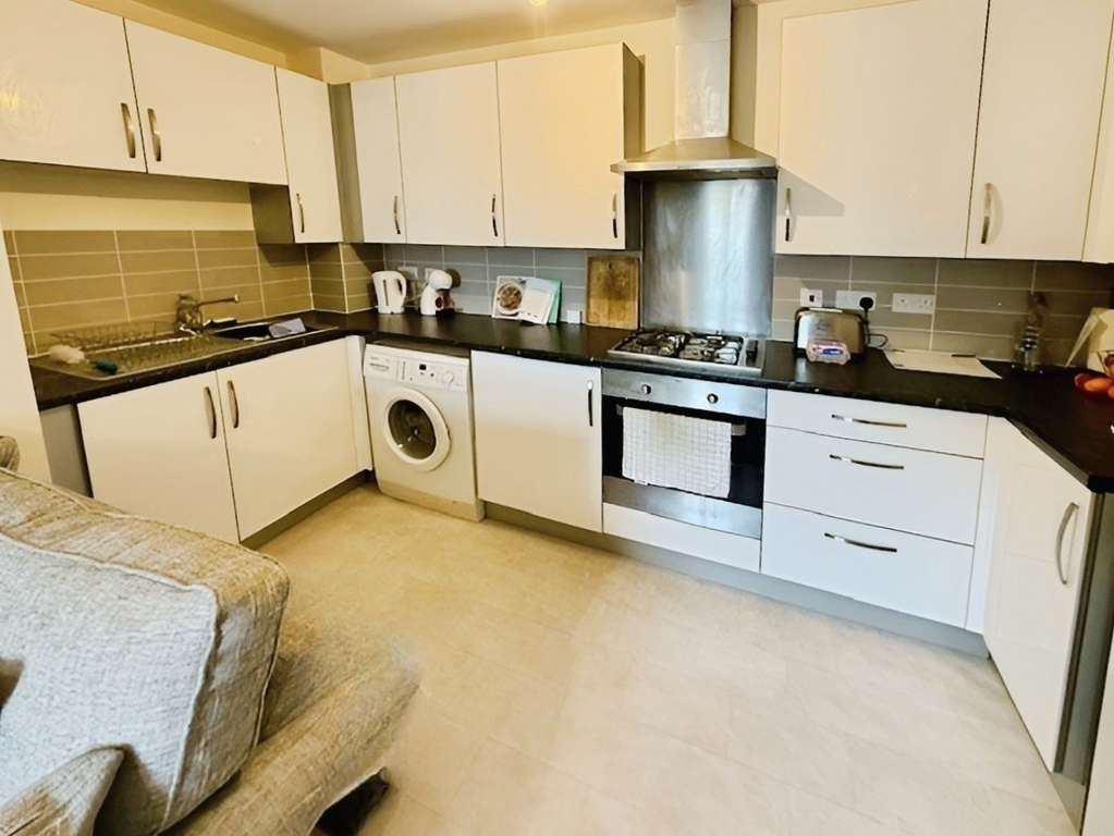 Property photo 3 of 10 Picture No. 05