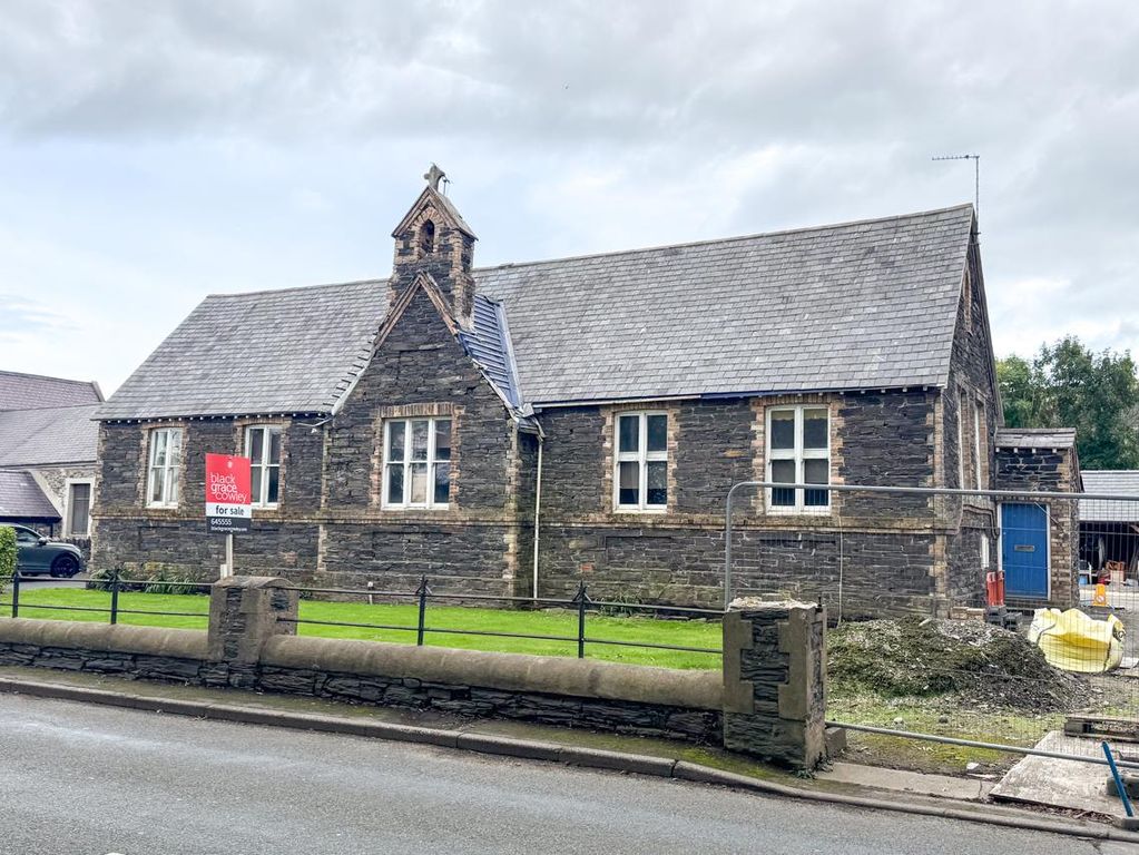 Property photo 1 of 13 The Old School House.Jpg
