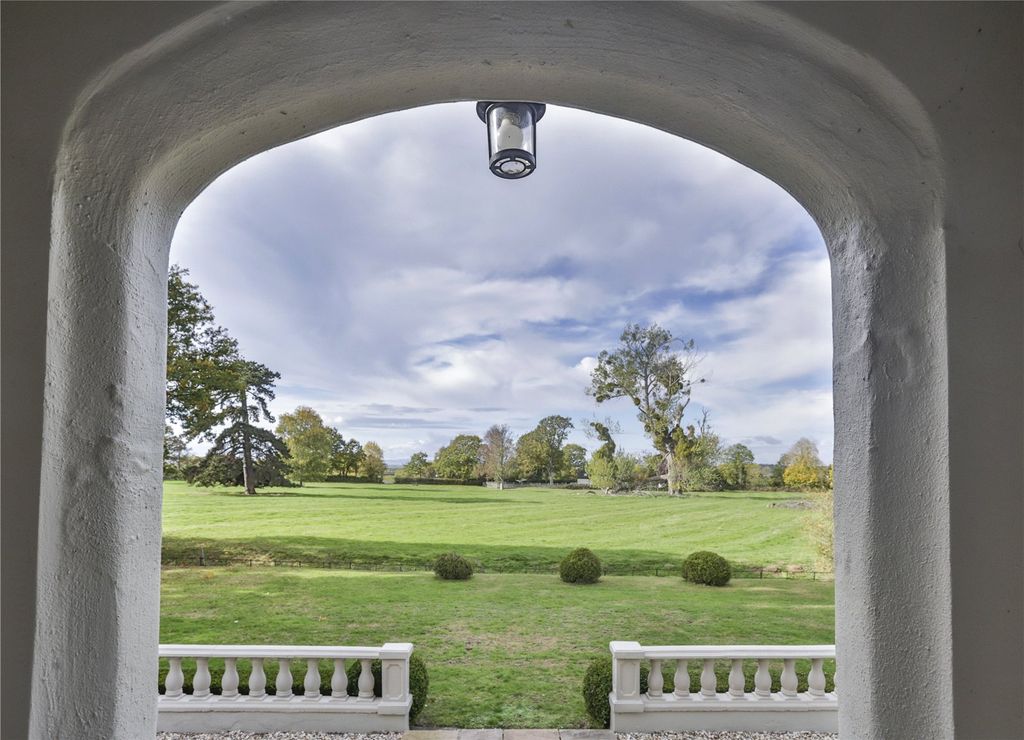 Additional image 17 of 6 bed detached house for saleEvesham, Worcestershire WR11