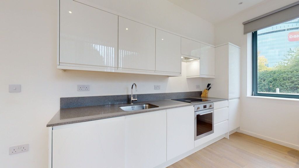 Property photo 2 of 13 Kitchen