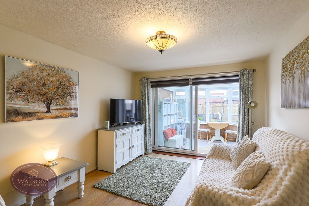 Property photo 3 of 19